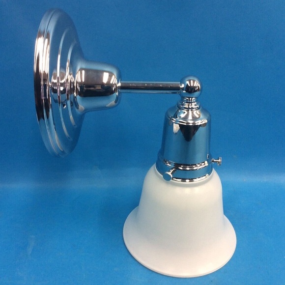 Pottery Barn Pair of Hawthorne Wall Sconces - Picture 2 of 5